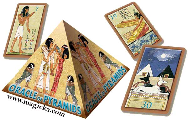 Oracle des Pyramides lo scarabeo